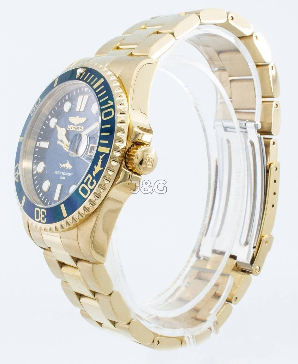 Invicta Pro Diver Date display White Stainless steel Male INV30024. A brand-new Invicta Pro Diver watch featuring a White dial and a Stainless steel strap. Angled view. - view 3