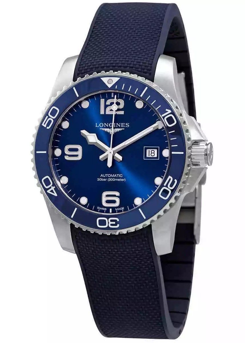 Longines Hydroconquest Rubber Strap Sunray Blue Dial. A brand-new Longines Hydroconquest watch featuring a Blue dial and a Rubber strap. Side view.