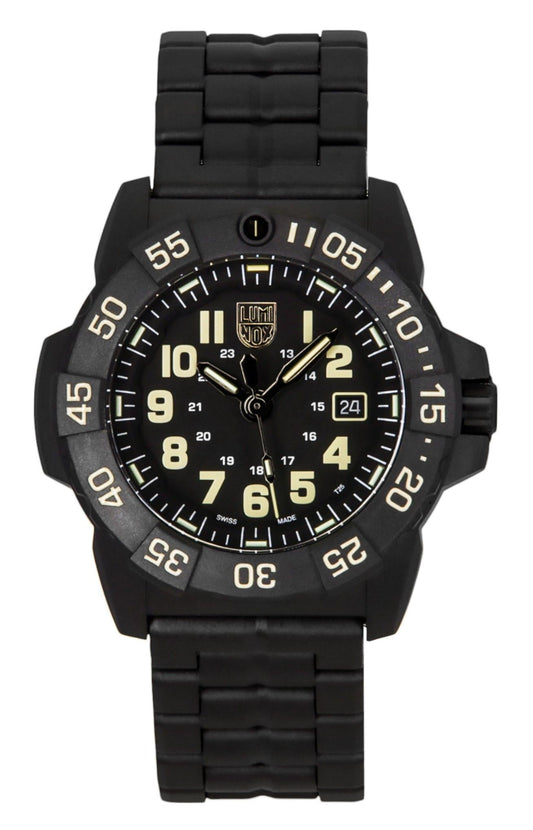 Luminox Navy SEAL 3500 Military Stainless Steel Black Dial. A brand-new Luminox watch featuring a Black dial and a Stainless steel strap. Front view.