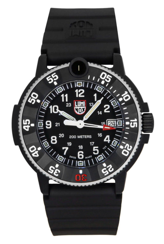 Luminox Navy SEAL Original 3001 Heritage Black Dial Quartz. A brand-new Luminox watch featuring a Black dial and a Stainless steel strap. Front view.