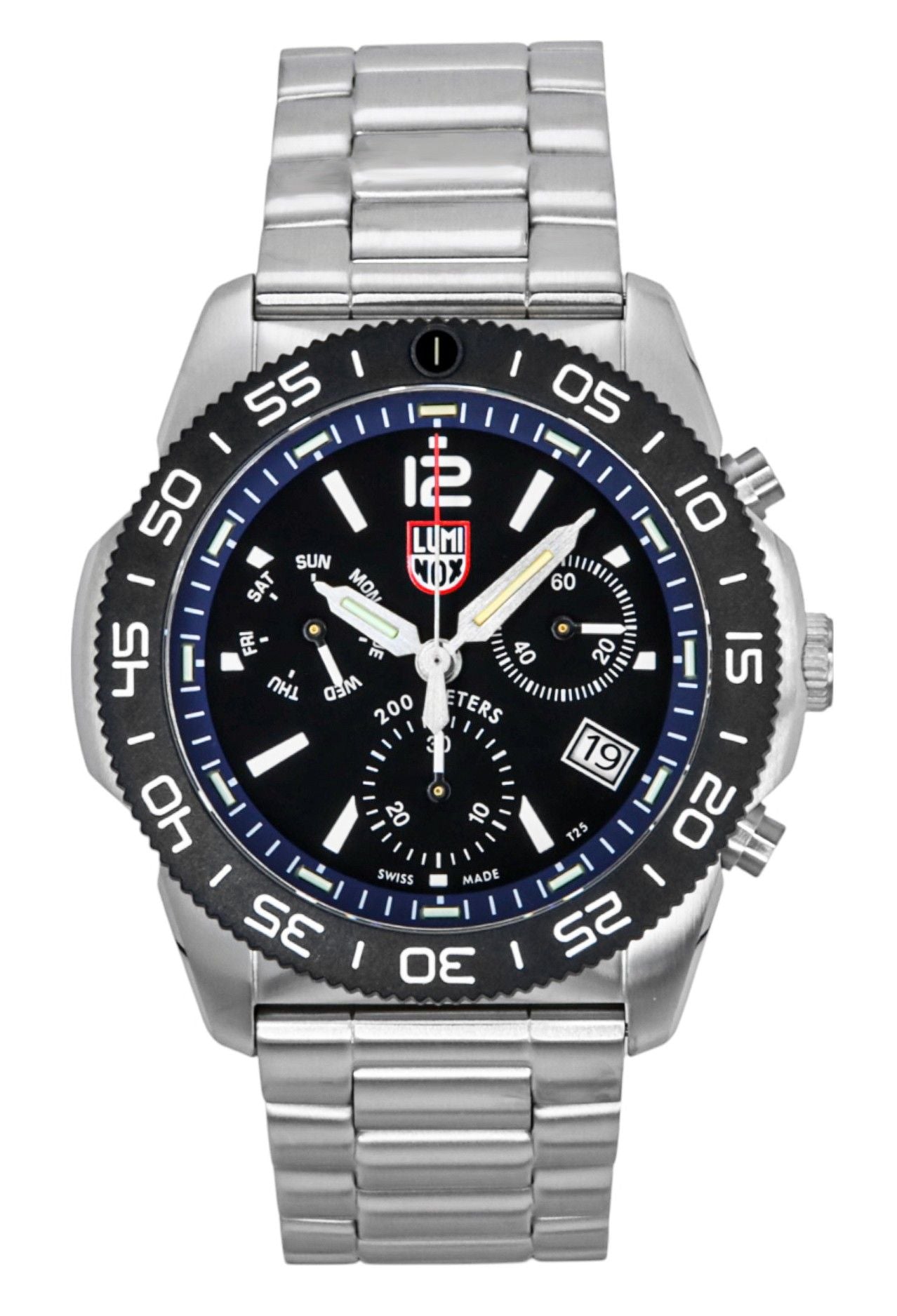 Luminox Pacific Diver Chronograph Stainless Steel Black. A brand-new Luminox watch featuring a Black dial and a Stainless steel strap. Side view.