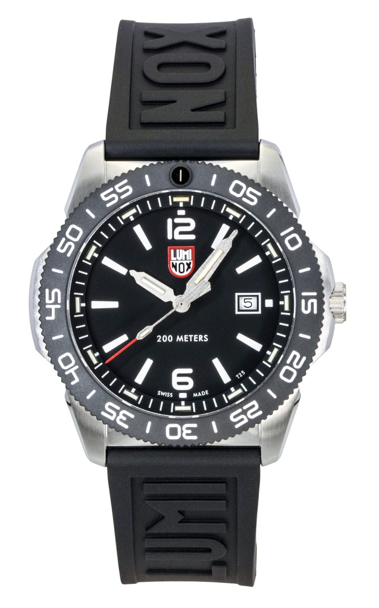 Luminox Pacific Diver Rubber Strap Black Dial Quartz. A brand-new Luminox watch featuring a Black dial and a Rubber strap. Front view.