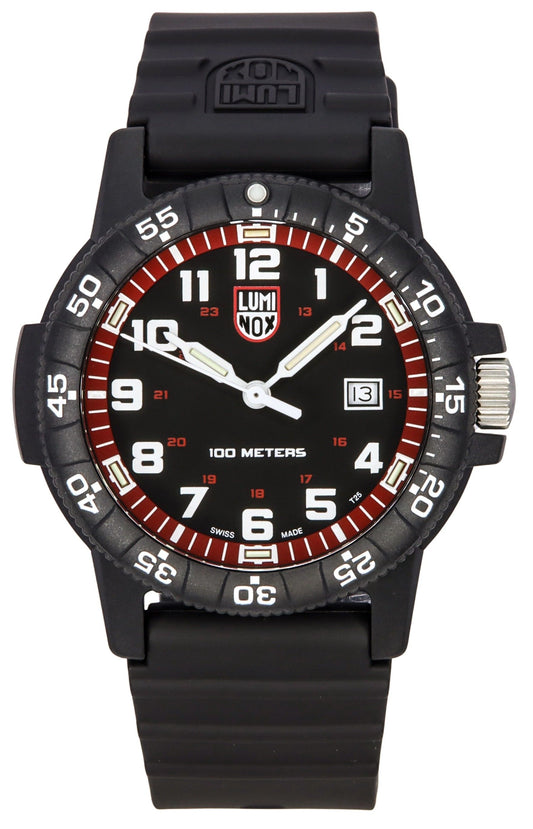 Luminox SEA Turtle Giant Plastic Strap Black Dial Swiss. A brand-new Luminox Sea watch featuring a Black dial. Front view.