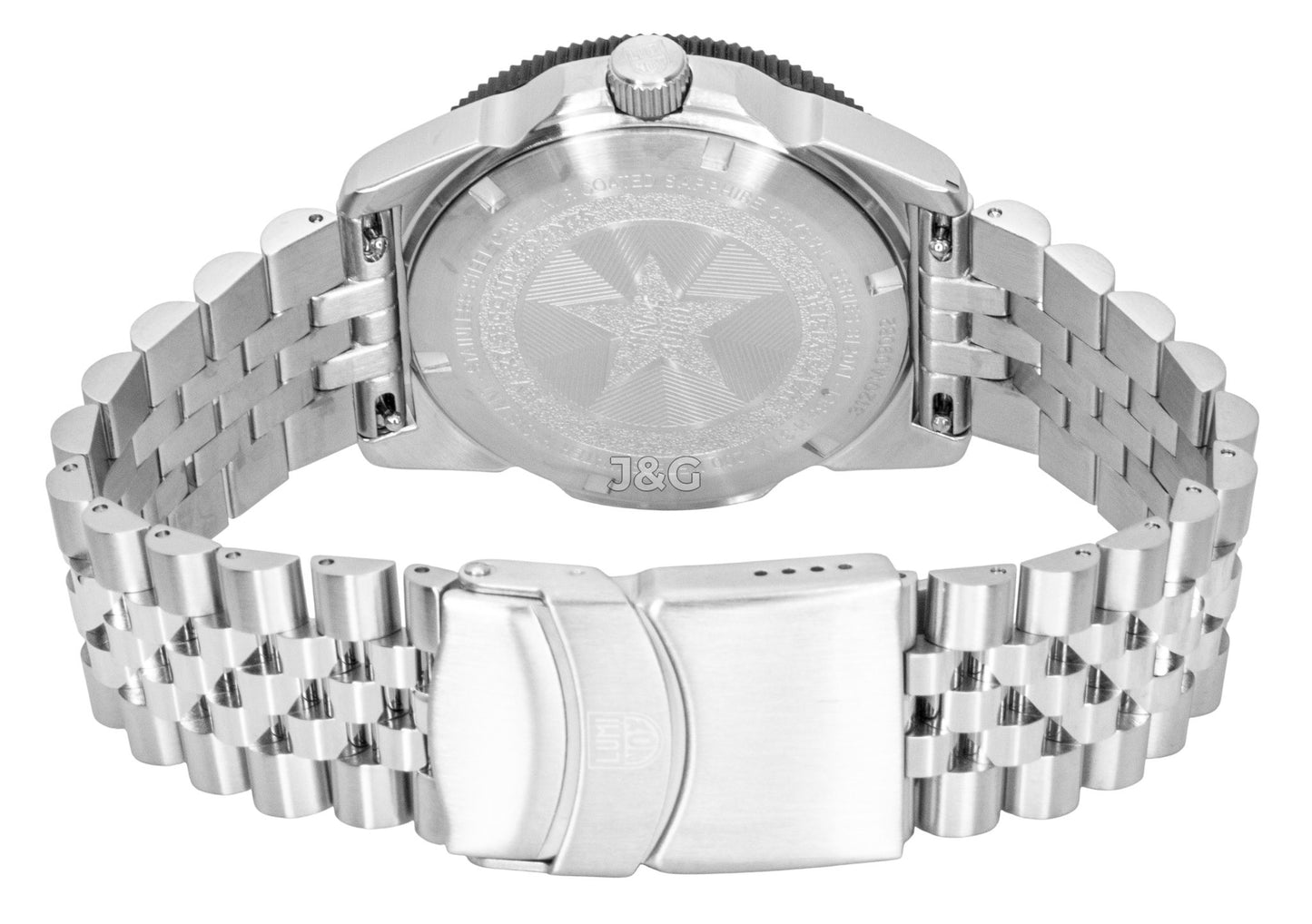 Luminox Quartz movement Mother Of Pearl Stainless steel Male XS.3126M.1. A brand-new Luminox watch featuring a Mother Of Pearl dial and a Stainless steel strap. Front view. - view 4
