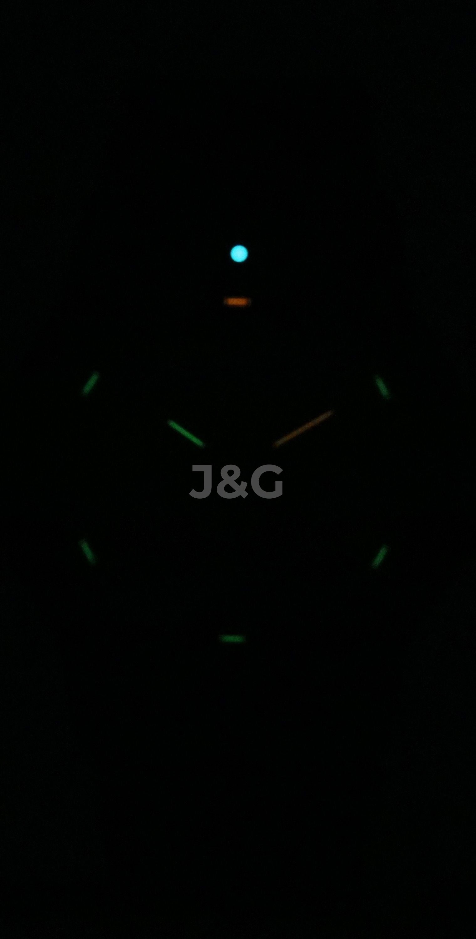 Luminox Sea Leatherback Turtle Quartz movement Black Silicone Male XS.0321.BO.L. A brand-new Luminox Sea watch featuring a Black dial and a Silicone strap. Side view. - view 2