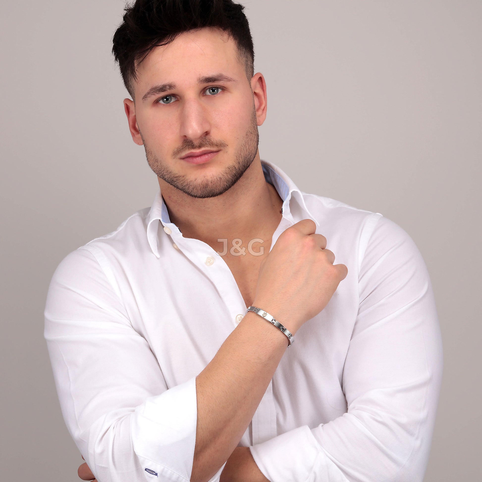 Maserati Accessories Male JM121ATK12-. A brand-new Maserati Accessories watch. Angled view. - view 4