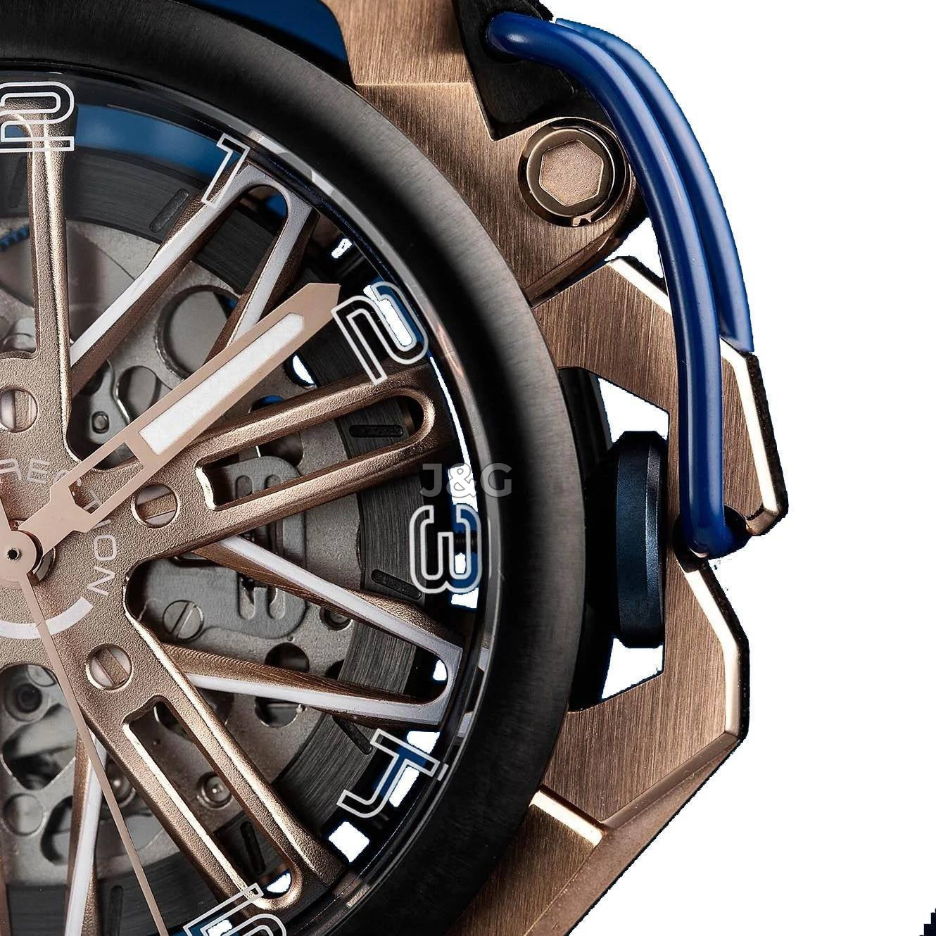 Mazzucato RIM GT Automatic movement Blue Rubber Male GT5-RG.-.MW. A brand-new Mazzucato RIM watch featuring a Blue dial and a Rubber strap. Angled view. - view 3