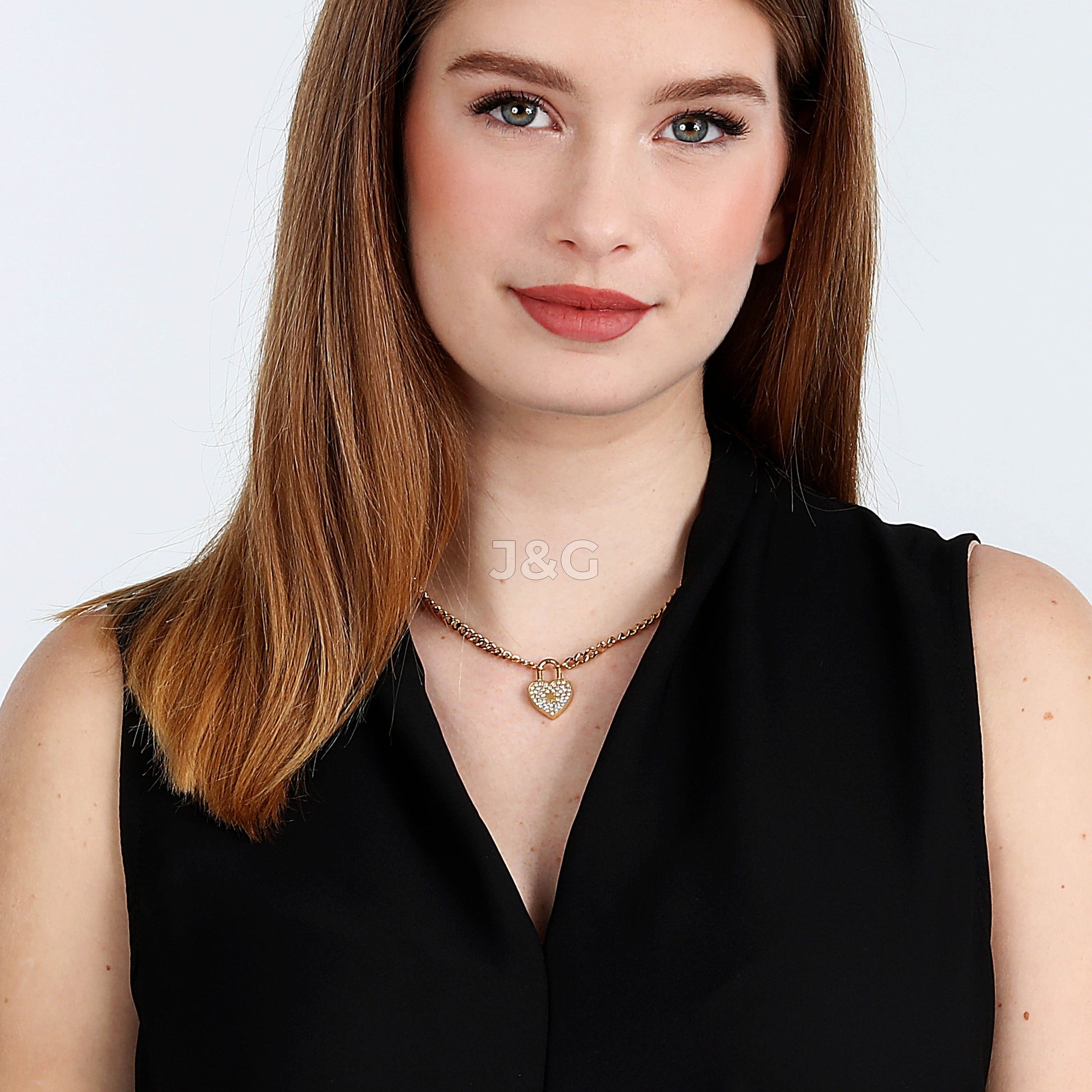 Morellato Abbraccio Female SABG25-. A brand-new Morellato Abbraccio watch. Front view. - view 4