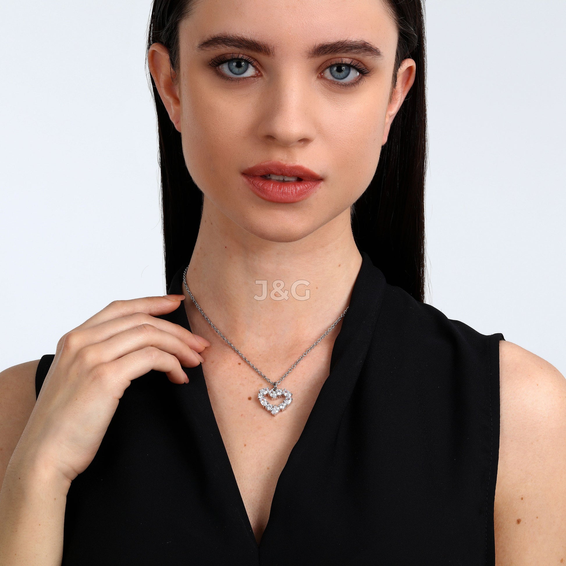 Morellato Colori Female SAVY11-. A brand-new Morellato Colori watch. Angled view. - view 4