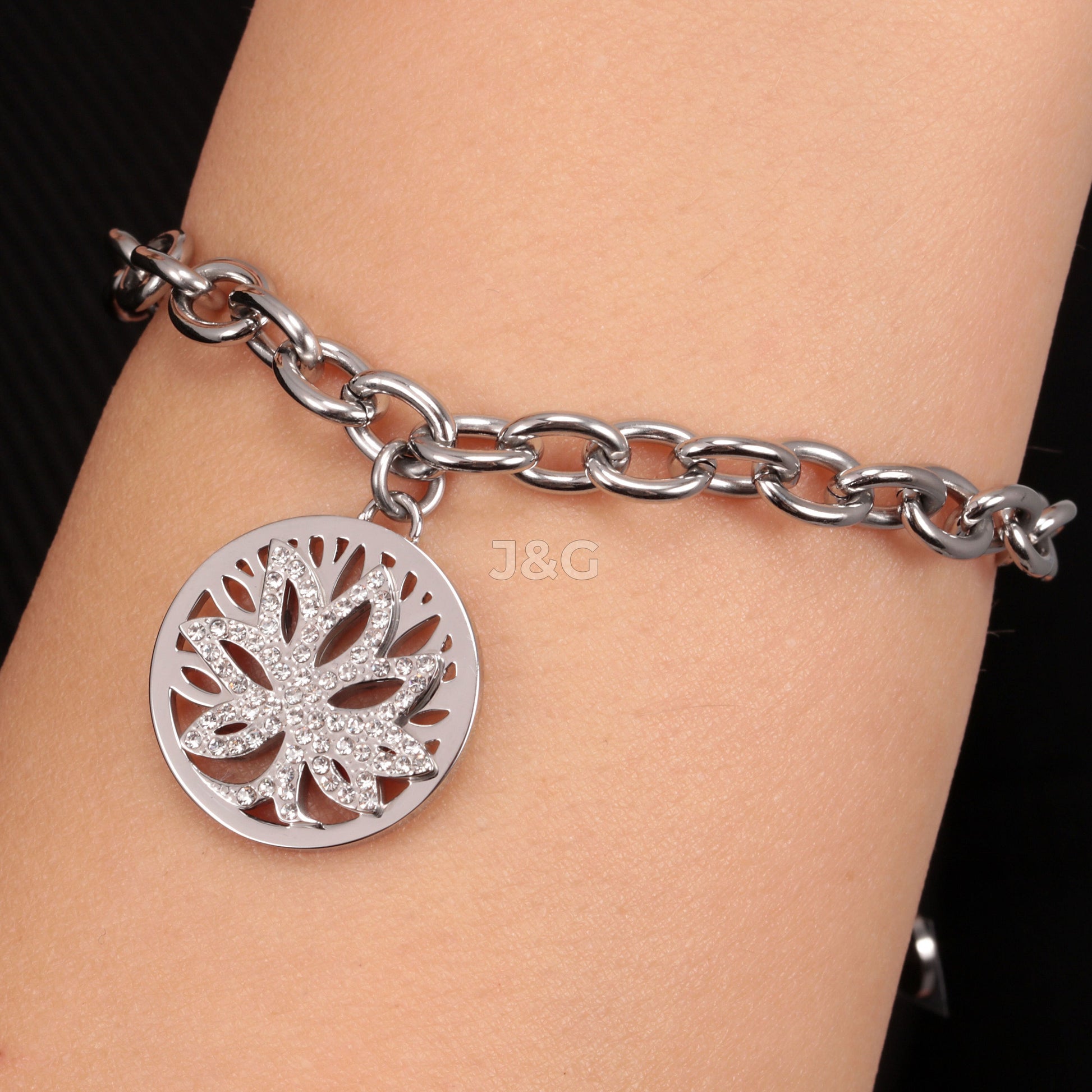 Morellato Loto Female SATD30-. A brand-new Morellato Loto watch. Front view. - view 5