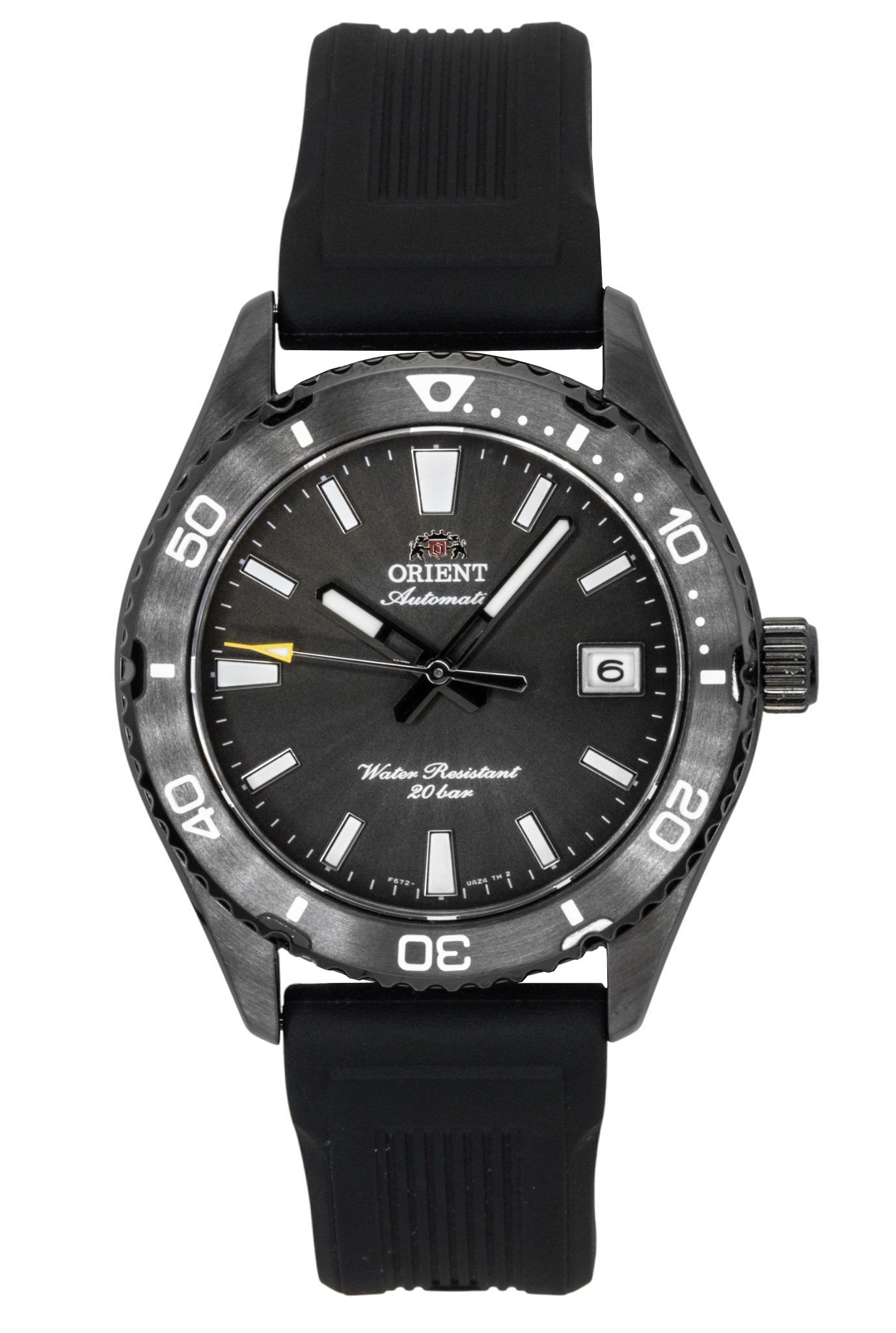 Orient Mako Silicone Strap Black Dial Automatic Diver's 200M. A brand-new Orient Mako watch featuring a Black dial and a Silicone strap. Angled view.