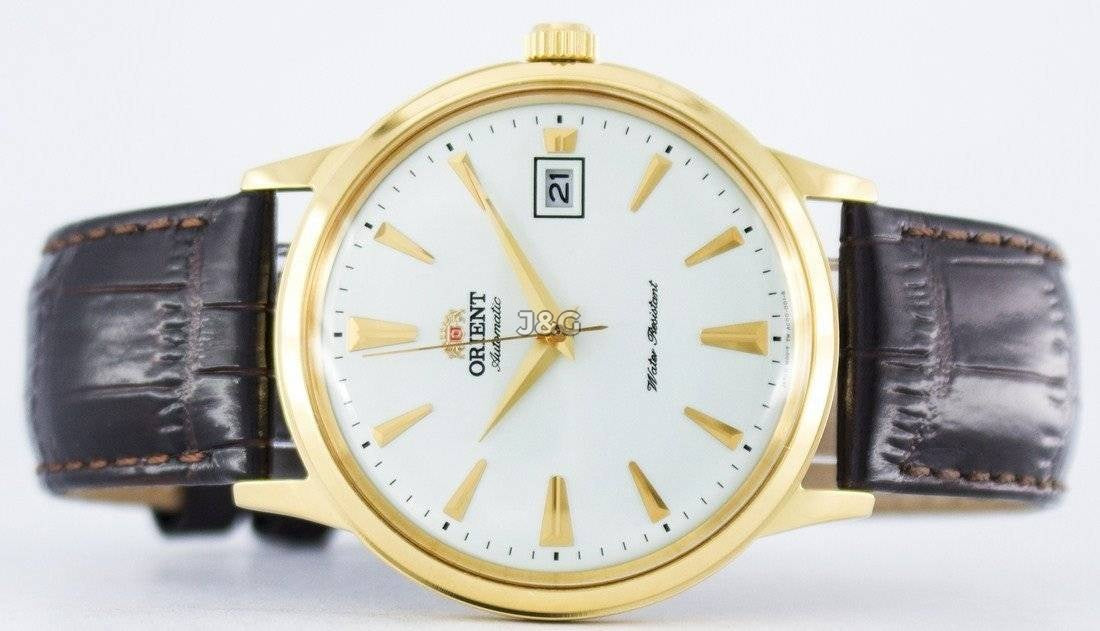 Orient Bambino Automatic movement White Leather Male FAC00003W0. A brand-new Orient Bambino watch featuring a White dial and a Leather strap. Front view. - view 4