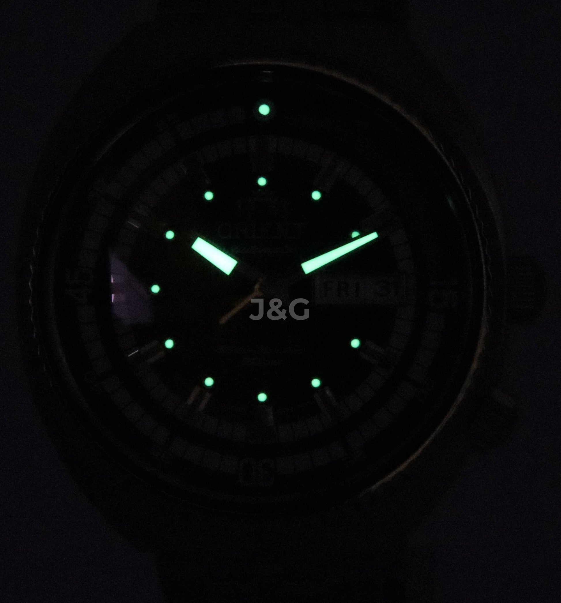 Orient Classic Automatic movement Black Stainless steel Male RA-AA0E05B19B. A brand-new Orient Classic watch featuring a Black dial and a Stainless steel strap. Front view. - view 2