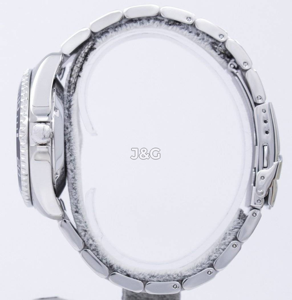 Orient Ray Automatic movement Blue Stainless steel Male FAA02006M9. A brand-new Orient Ray watch featuring a Blue dial and a Stainless steel strap. Front view. - view 3