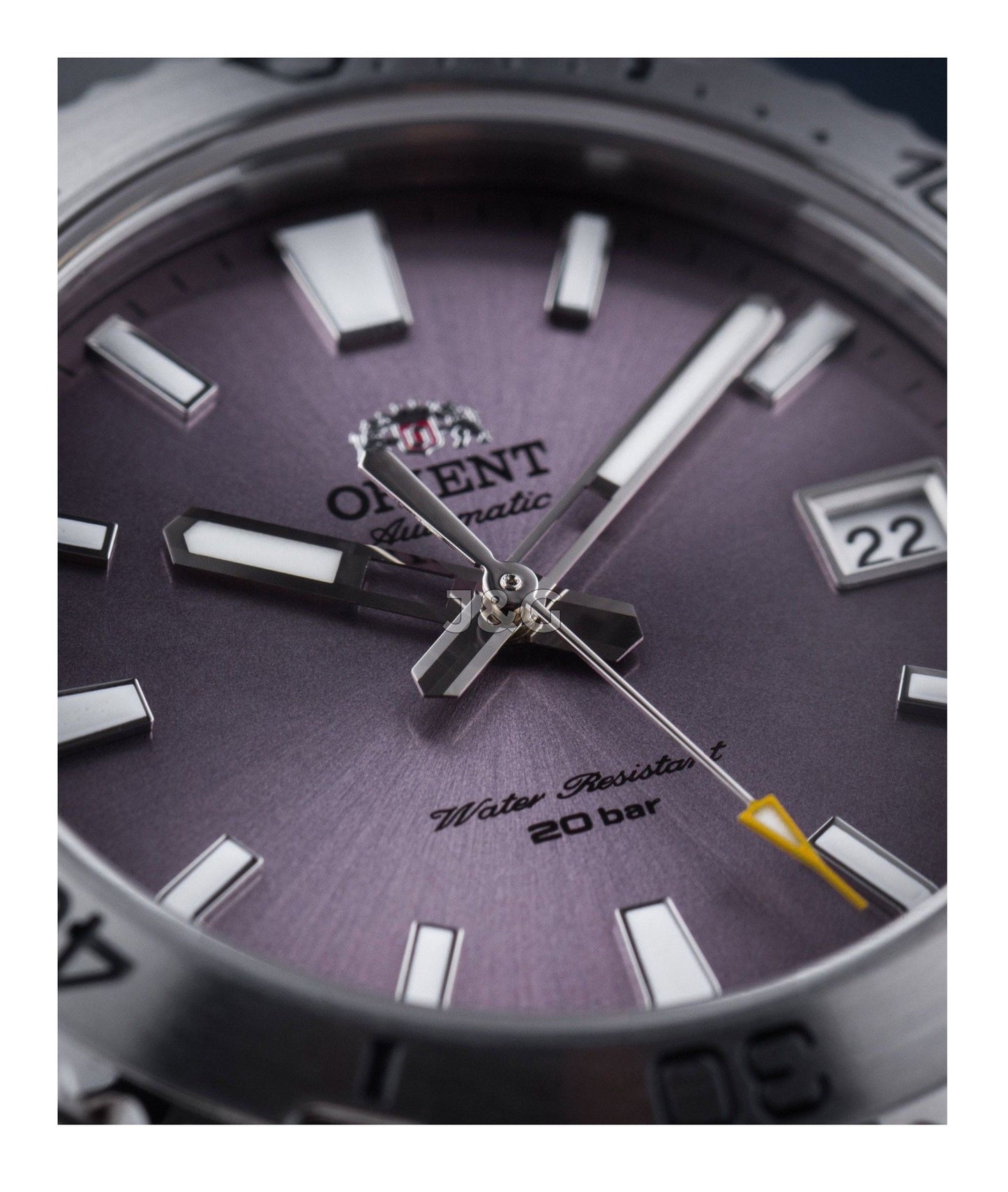 Orient Sports Automatic movement Blue Leather Male RA-AC0Q07V10B. A brand-new Orient Sports watch featuring a Blue dial and a Leather strap. Side view. - view 4