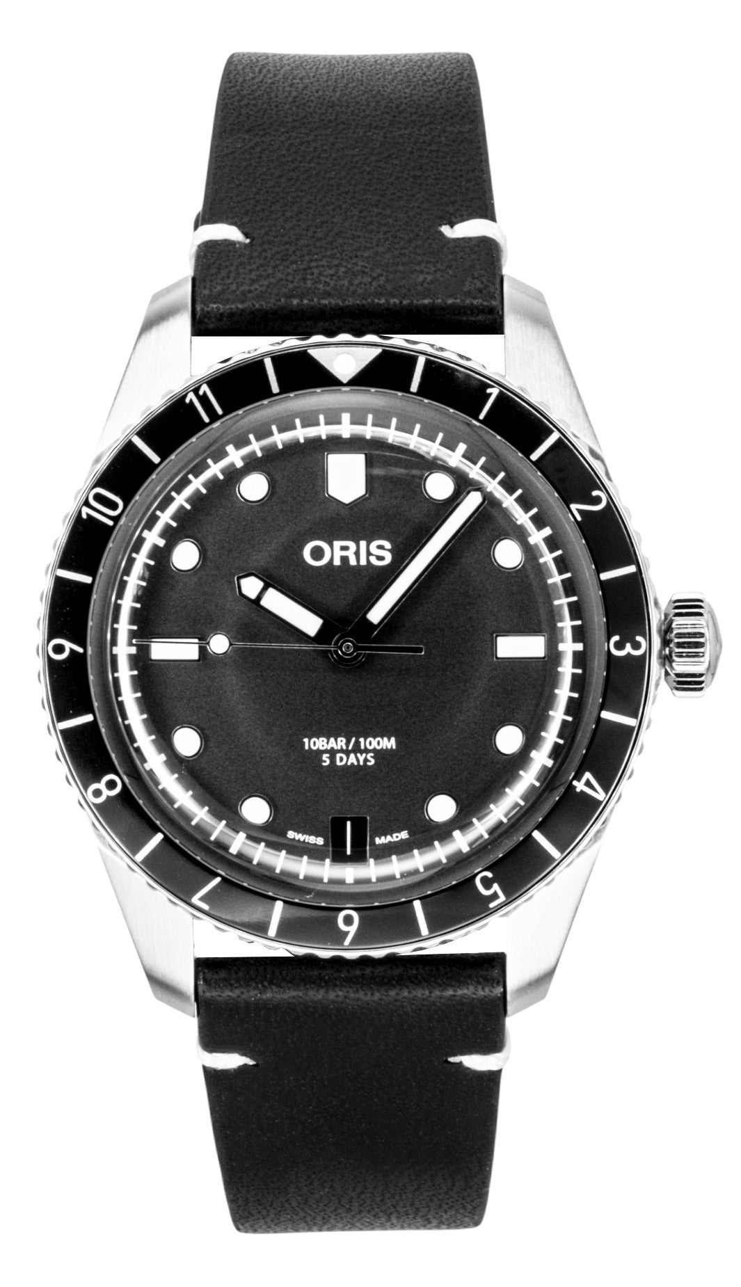 Oris Divers Sixty Five 12H Leather Strap Black Dial. A brand-new Oris watch featuring a Black dial and a Leather strap. Side view.