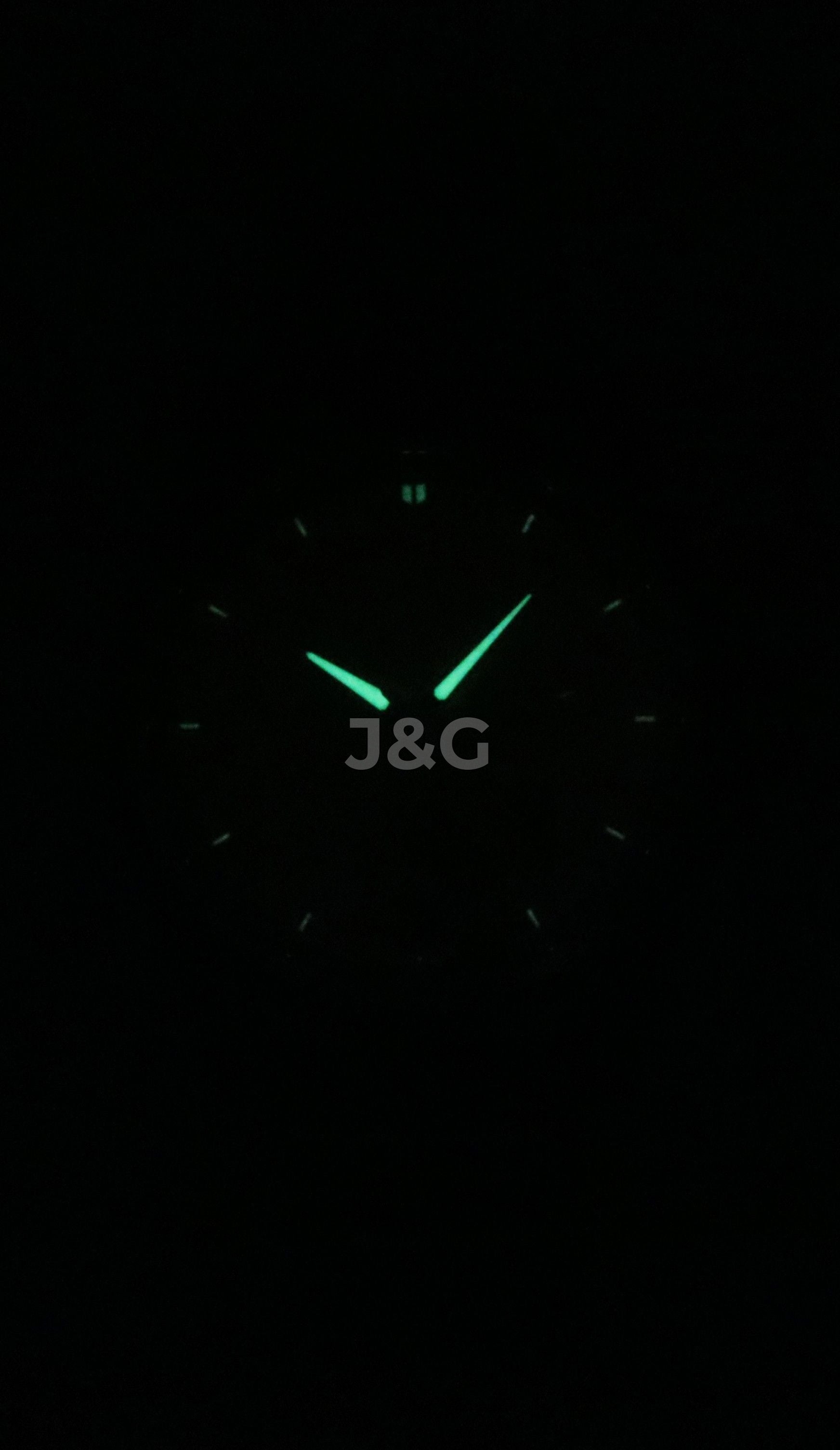 Oris ProPilot X Anti-reflective Green Titanium Male 01-400-7778-7157-Set. A brand-new Oris ProPilot watch featuring a Green dial and a Titanium strap. Front view. - view 2