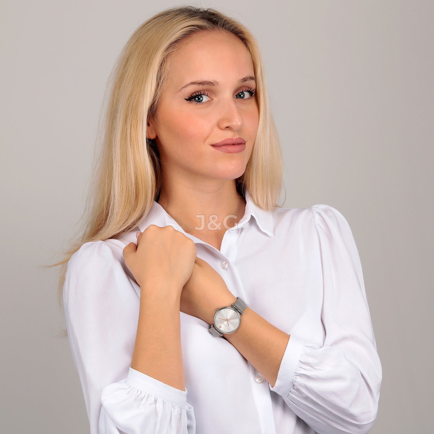 Oui & Me Etoile Deployment clasp Silver Stainless steel Female ME010296-. A brand-new Oui & Me Etoile watch featuring a Silver dial and a Stainless steel strap. Side view. - view 4