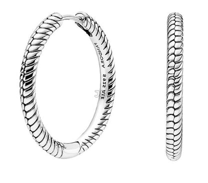 PANDORA Moments Female P-299532C00. A brand-new PANDORA Moments watch. Side view. - view 2