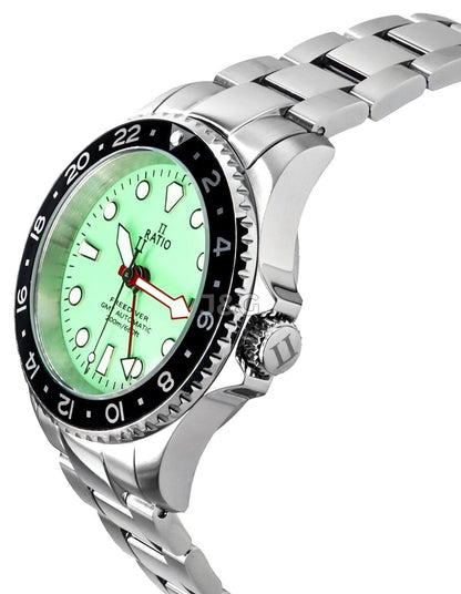 RATIO FreeDiver Automatic movement Green Stainless steel Male RTF059. A brand-new RATIO FreeDiver watch featuring a Green dial and a Stainless steel strap. Angled view. - view 4