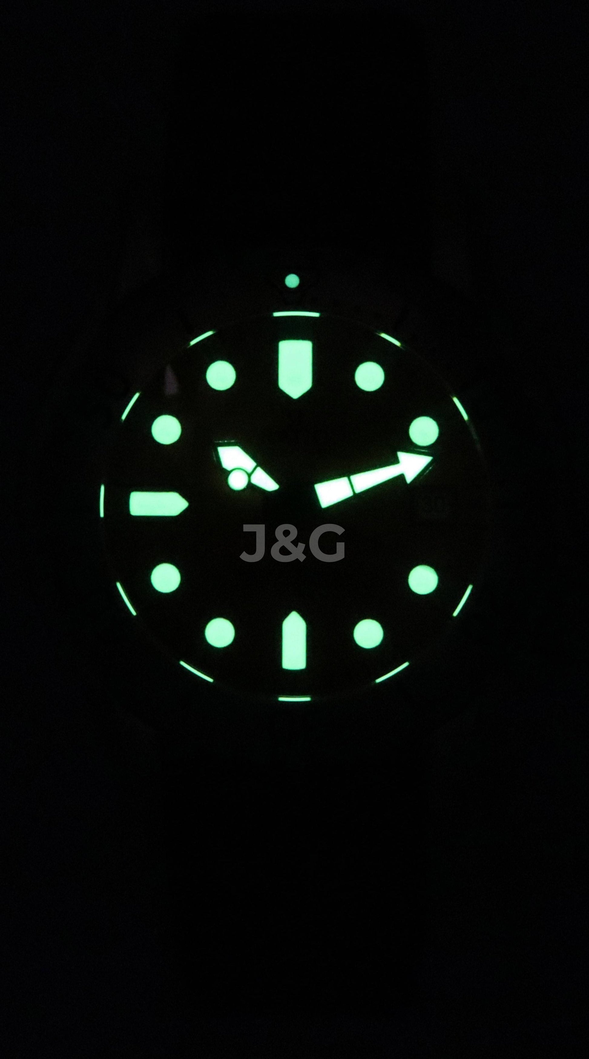 RATIO FreeDiver Automatic movement Orange Male RTF017. A brand-new RATIO FreeDiver watch featuring a Orange dial. Front view. - view 2