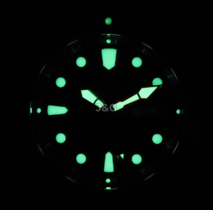 RATIO FreeDiver Date display Black Stainless steel Male 1050MD93-02V-BLK. A brand-new RATIO FreeDiver watch featuring a Black dial and a Stainless steel strap. Front view. - view 2