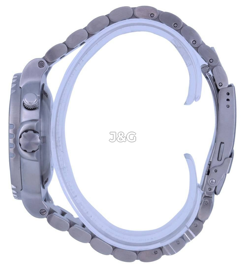 RATIO FreeDiver Date display Blue Stainless steel Male 1050HA93-12V-BLU. A brand-new RATIO FreeDiver watch featuring a Blue dial and a Stainless steel strap. Angled view. - view 3