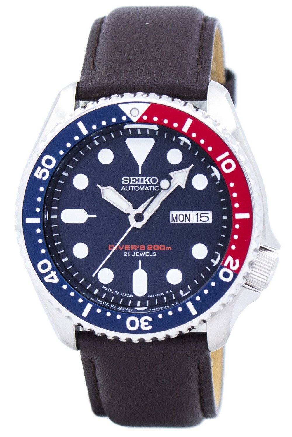 Seiko Automatic Diver's Dark Brown Leather 200M. A brand-new Seiko watch featuring a Leather strap. Side view.