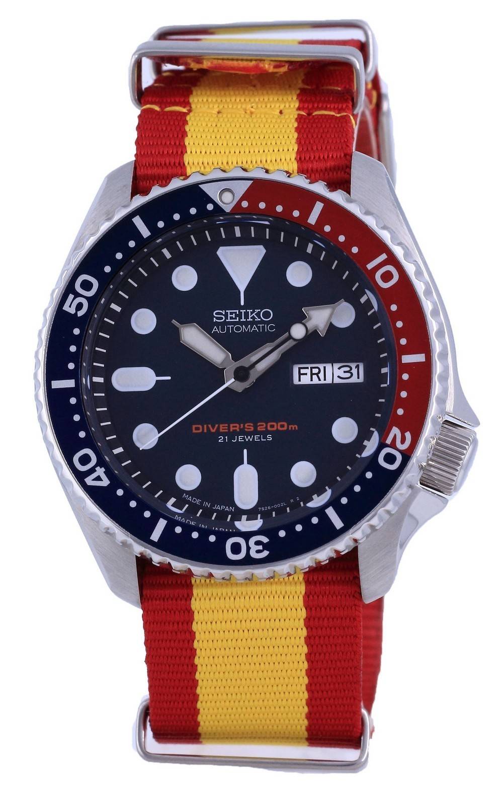 Seiko Automatic Diver's Polyester Japan Made 200M. A brand-new Seiko watch. Angled view.