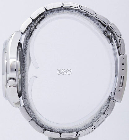 Seiko 5 Sports Automatic movement Black Stainless steel Male SNKL41K1. A brand-new Seiko 5 Sports watch featuring a Black dial and a Stainless steel strap. Angled view. - view 3