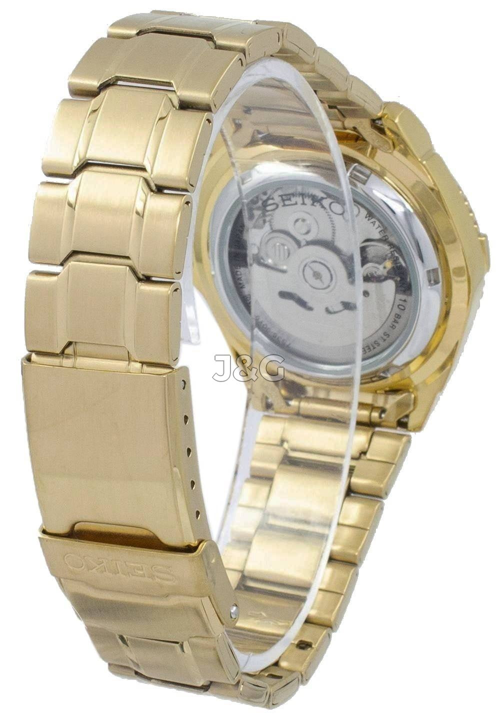 Seiko 5 Sports Automatic movement Black Stainless steel Male SNZB26J1. A brand-new Seiko 5 Sports watch featuring a Black dial and a Stainless steel strap. Angled view. - view 4