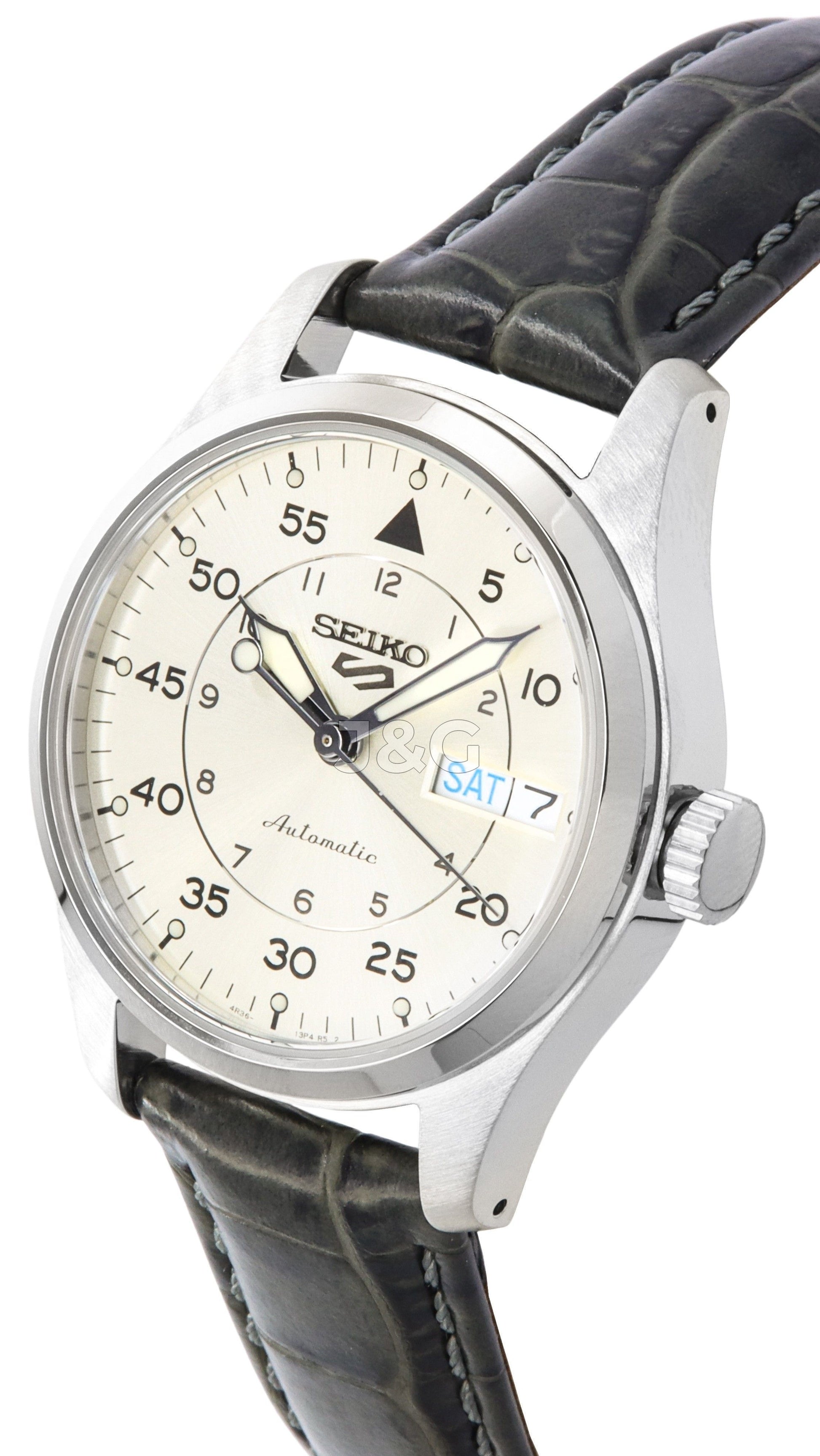 Seiko 5 Sports Automatic movement Blue Leather Male SRPJ87K1. A brand-new Seiko 5 Sports watch featuring a Blue dial and a Leather strap. Front view. - view 3