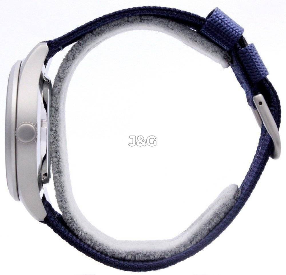 Seiko 5 Sports Automatic movement White Nylon Male SNZG11K1. A brand-new Seiko 5 Sports watch featuring a White dial and a Nylon strap. Front view. - view 3