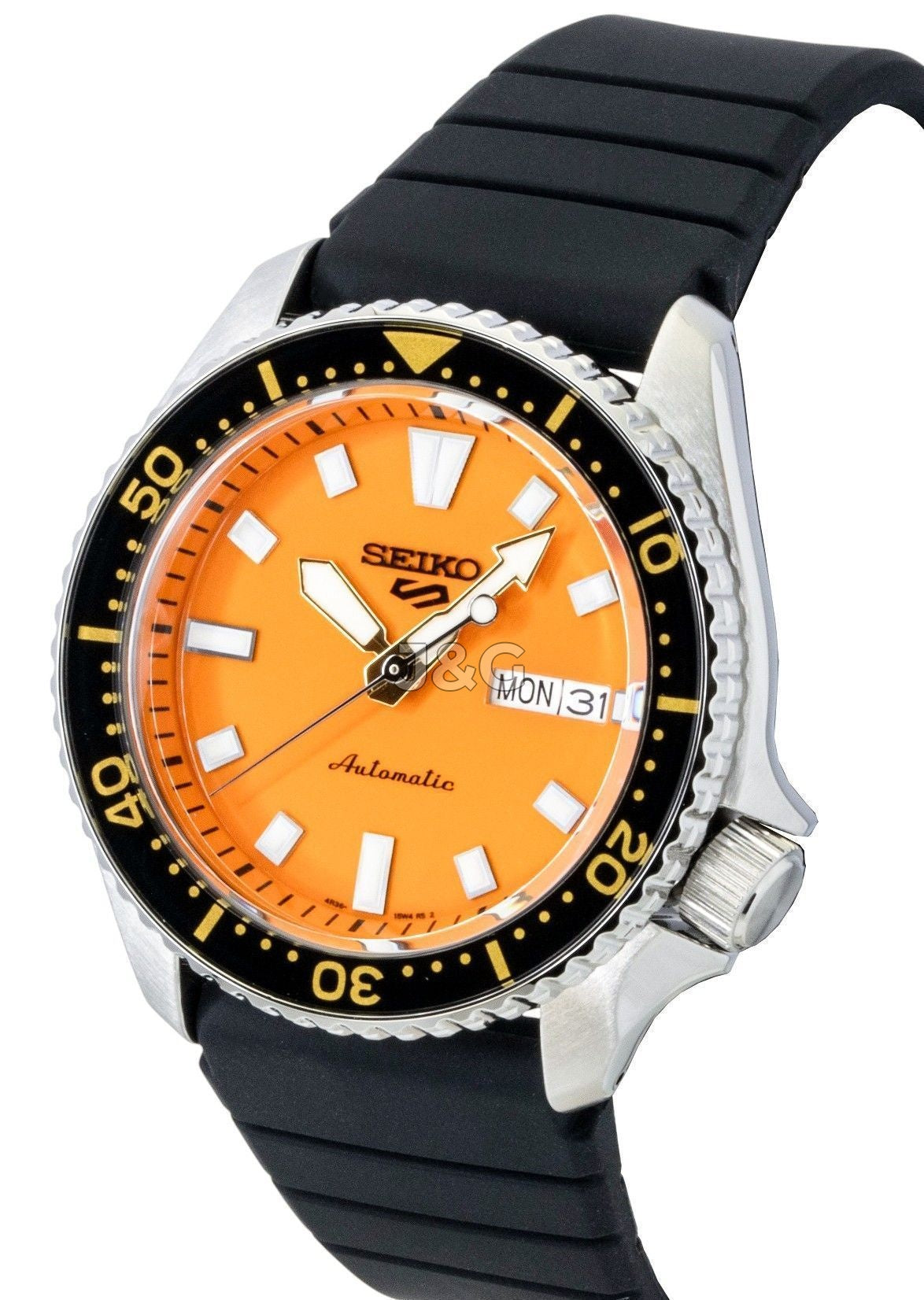 Seiko 5 Sports SKX Automatic movement Orange Silicone Male SRPL89K1. A brand-new Seiko 5 Sports watch featuring a Orange dial and a Silicone strap. Angled view. - view 3