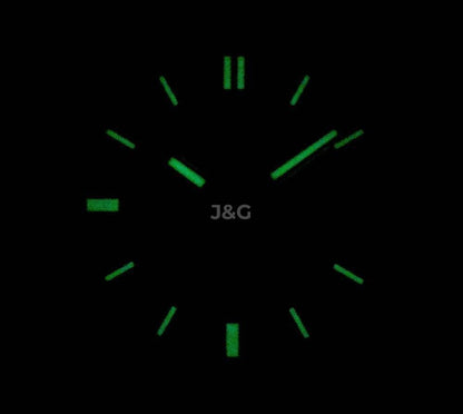 Seiko Automatic movement Black Stainless steel Male SNKK09J1. A brand-new Seiko watch featuring a Black dial and a Stainless steel strap. Angled view. - view 2