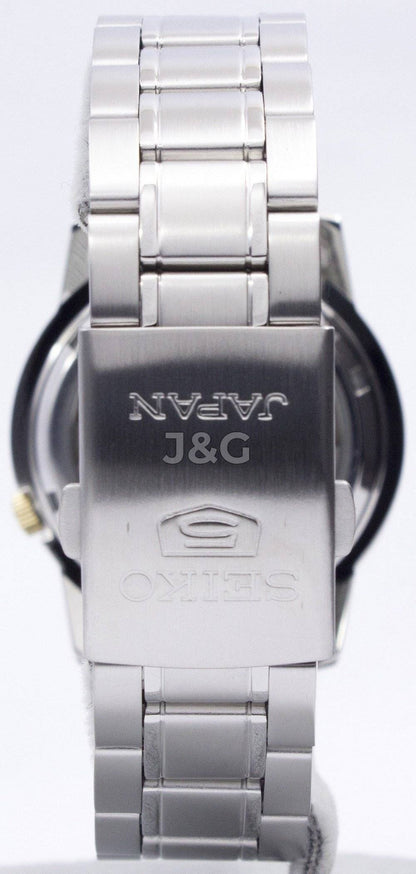 Seiko Automatic movement Black Stainless steel Male SNKK13J1. A brand-new Seiko watch featuring a Black dial and a Stainless steel strap. Side view. - view 4