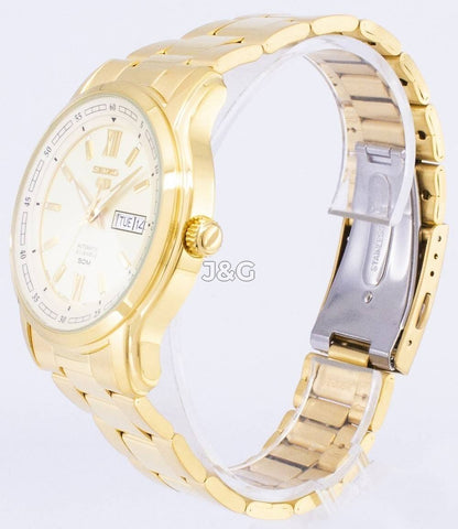 Seiko Automatic movement Black Stainless steel Male SNKP20J1. A brand-new Seiko watch featuring a Black dial and a Stainless steel strap. Angled view. - view 3