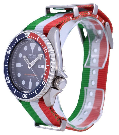 Seiko Automatic movement Blue Male SKX009J1-var-NATO23. A brand-new Seiko watch featuring a Blue dial. Front view. - view 3