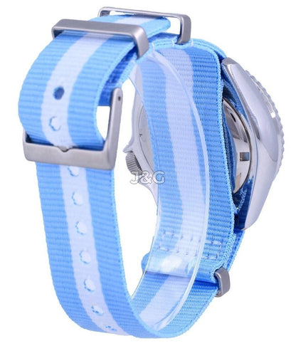 Seiko Automatic movement Blue Stainless steel Male SKX009J1-var-NATO24. A brand-new Seiko watch featuring a Blue dial and a Stainless steel strap. Front view. - view 4