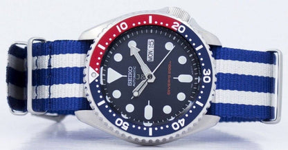 Seiko Automatic movement Blue Stainless steel Male SKX009K1-var-NATO2. A brand-new Seiko watch featuring a Blue dial and a Stainless steel strap. Front view. - view 5