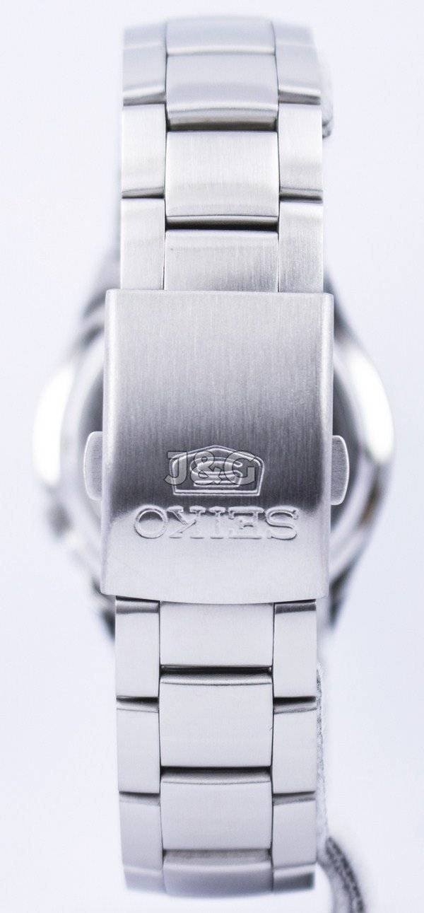 Seiko Automatic movement Blue Stainless steel Male SNK601K1. A brand-new Seiko watch featuring a Blue dial and a Stainless steel strap. Side view. - view 4