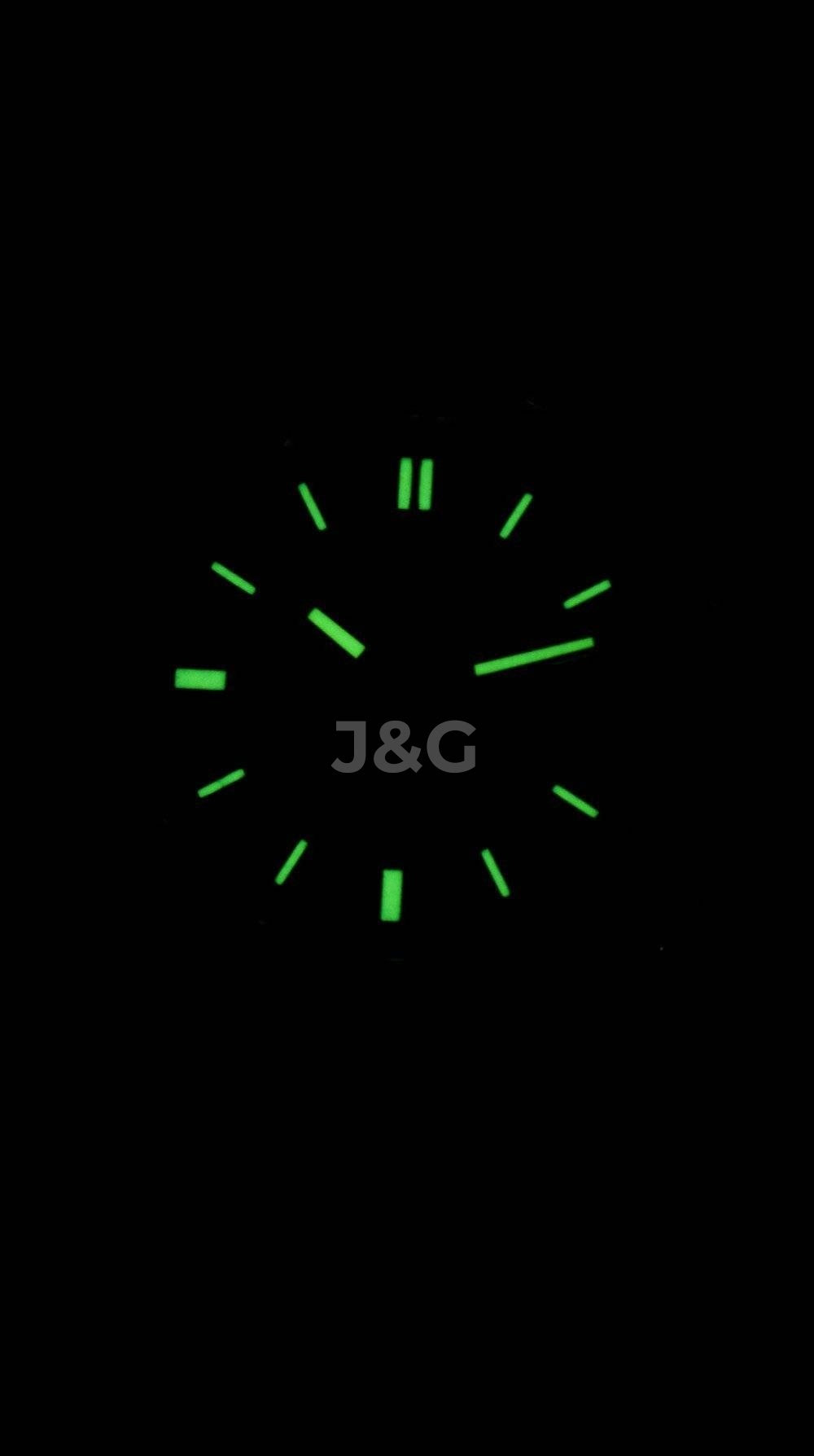 Seiko Automatic movement Blue Stainless steel Male SNKK20J1. A brand-new Seiko watch featuring a Blue dial and a Stainless steel strap. Angled view. - view 2