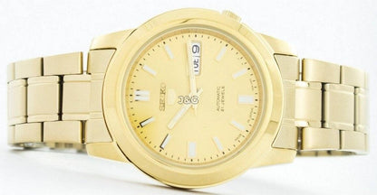 Seiko Automatic movement Blue Stainless steel Male SNKK20J1. A brand-new Seiko watch featuring a Blue dial and a Stainless steel strap. Angled view. - view 5