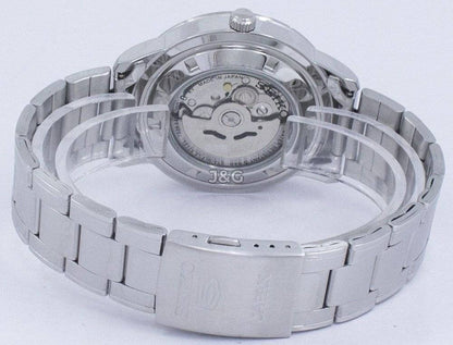 Seiko Automatic movement Blue Stainless steel Male SNKN55J1. A brand-new Seiko watch featuring a Blue dial and a Stainless steel strap. Angled view. - view 4