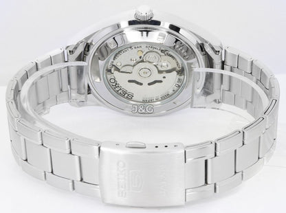 Seiko Automatic movement Blue Stainless steel Male SNKP21J1. A brand-new Seiko watch featuring a Blue dial and a Stainless steel strap. Side view. - view 4