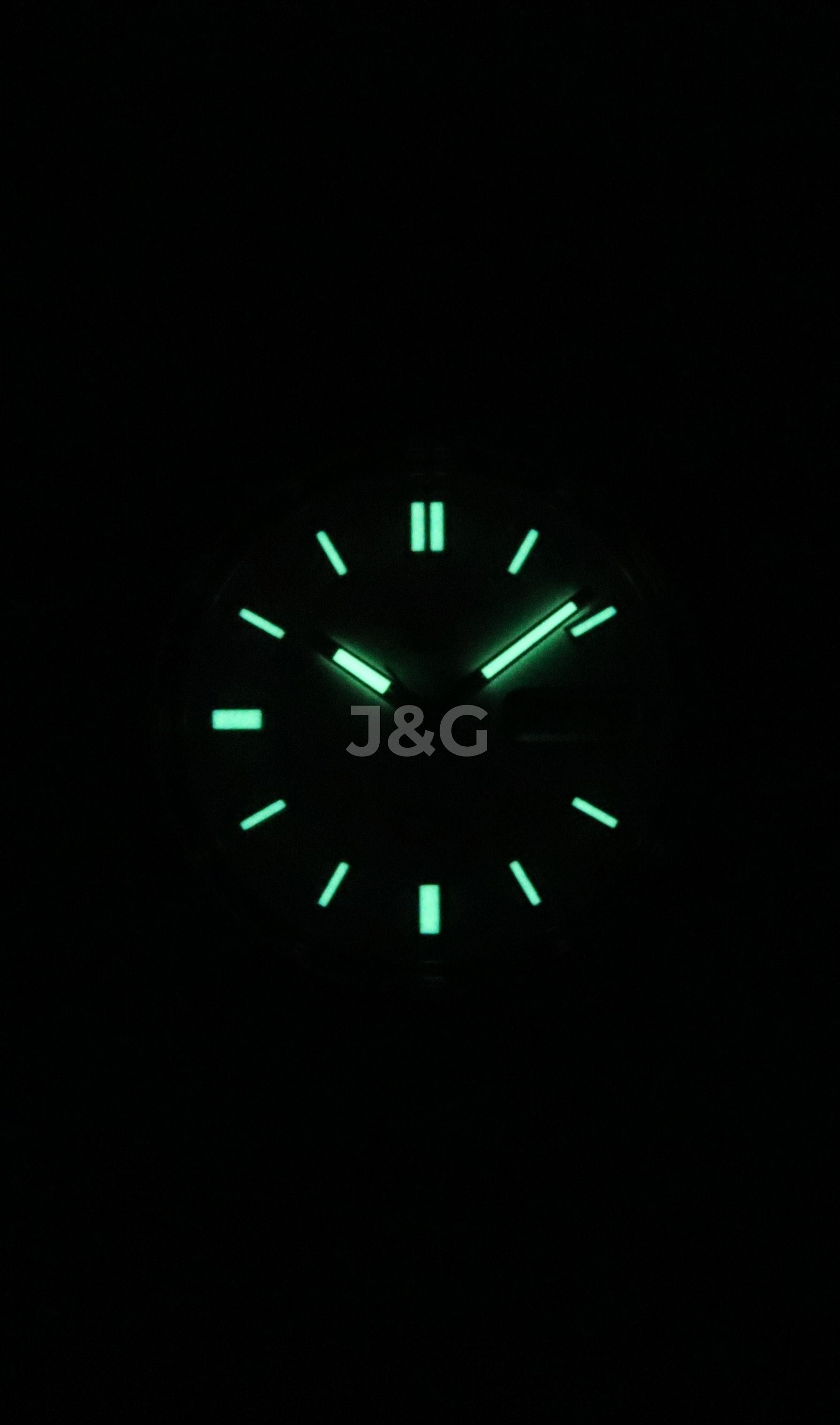 Seiko Automatic movement Blue Stainless steel Male SNXS73K1. A brand-new Seiko watch featuring a Blue dial and a Stainless steel strap. Front view. - view 2