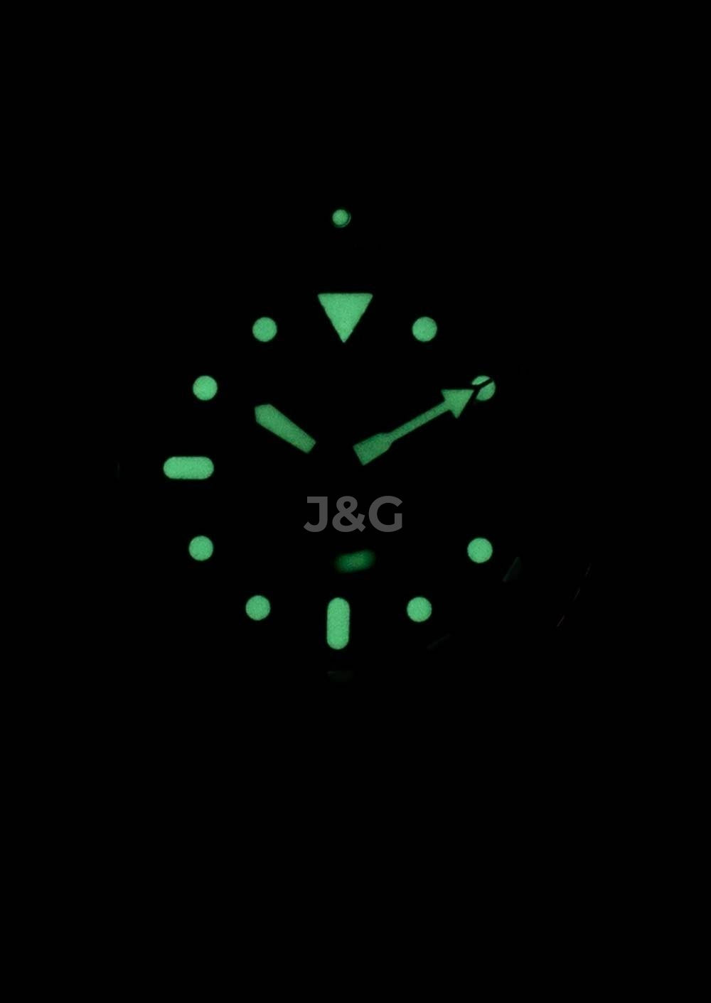 Seiko Automatic movement White Leather Male SKX009J1-var-LS15. A brand-new Seiko watch featuring a White dial and a Leather strap. Side view. - view 2