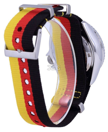 Seiko Automatic movement White Male SKX009K1-var-NATO26. A brand-new Seiko watch featuring a White dial. Front view. - view 4