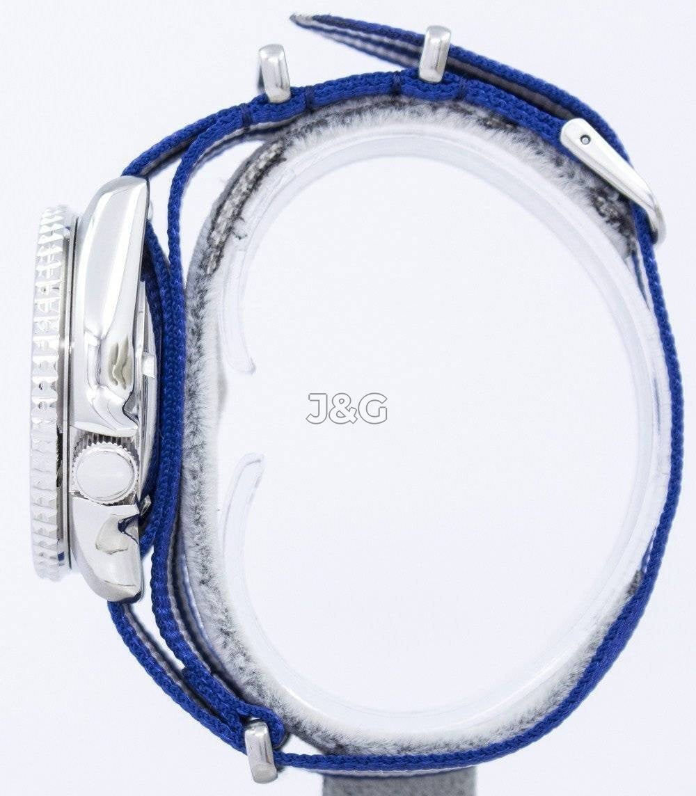 Seiko Automatic movement White Stainless steel Male SKX009J1-var-NATO2. A brand-new Seiko watch featuring a White dial and a Stainless steel strap. Angled view. - view 3