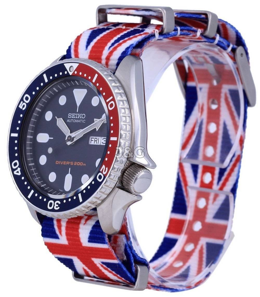 Seiko Automatic movement White Stainless steel Male SKX009K1-var-NATO28. A brand-new Seiko watch featuring a White dial and a Stainless steel strap. Front view. - view 3